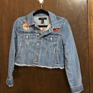 Rose embroidered cropped jean jacket
